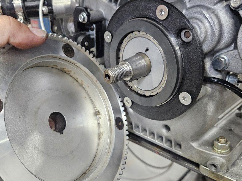 Steamer Power Dynamo 20 prototype: the stator on a small engine, rotor in hand
